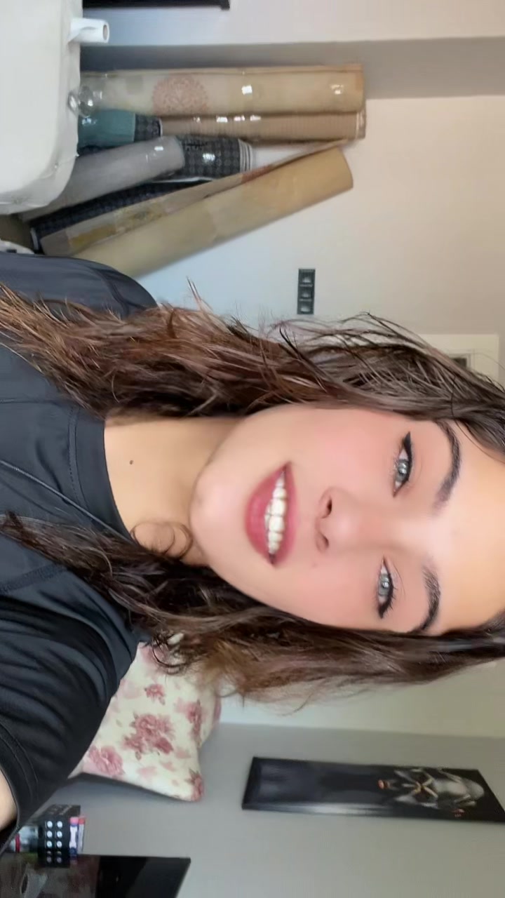 @47Elfida47
