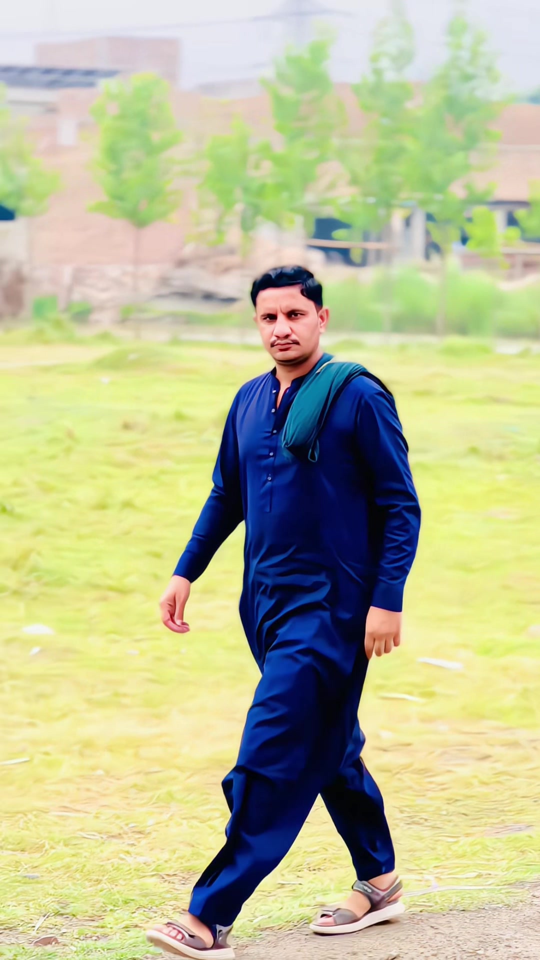 @Bating Raja