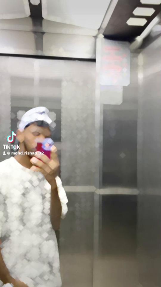 @🇦🇪محمدرشاد 👅👀