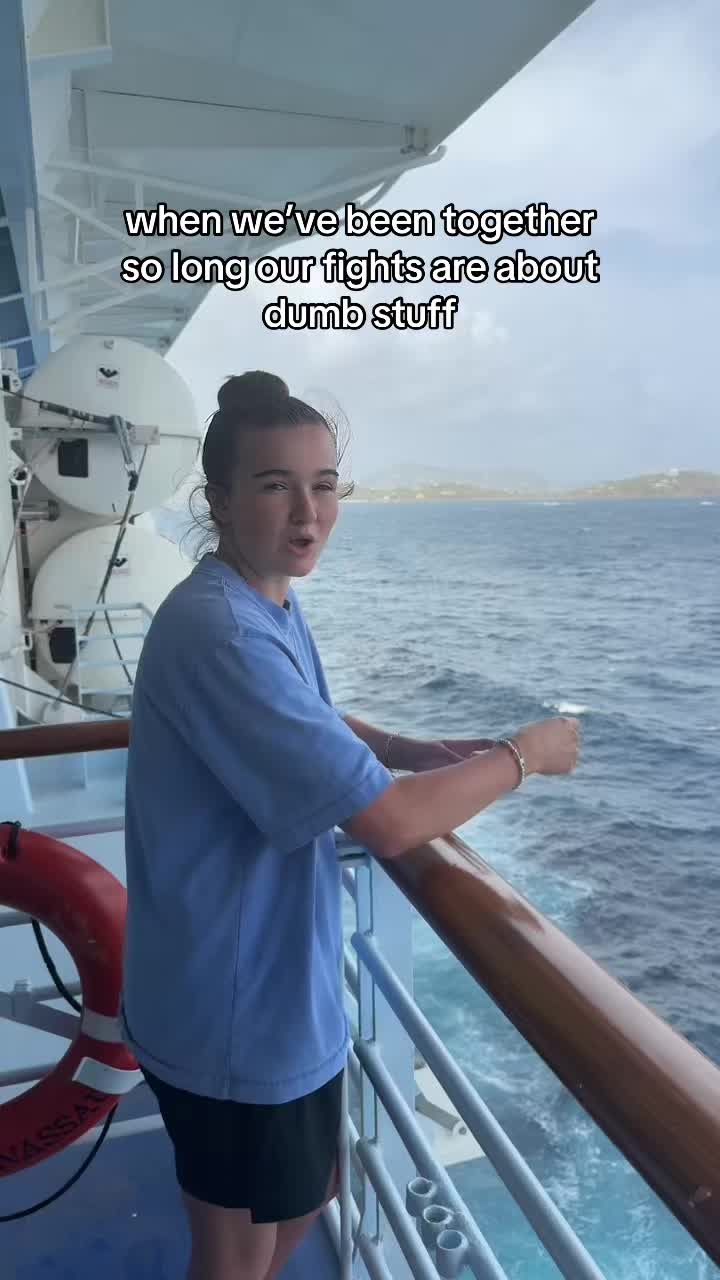 @leahh