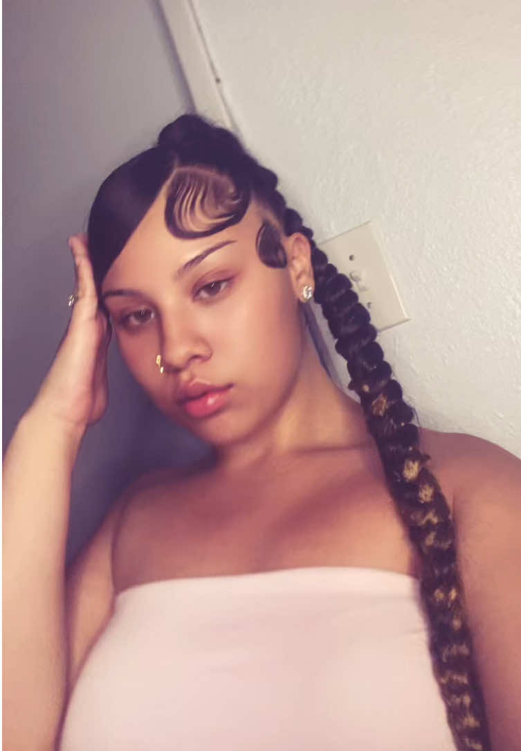@👑
