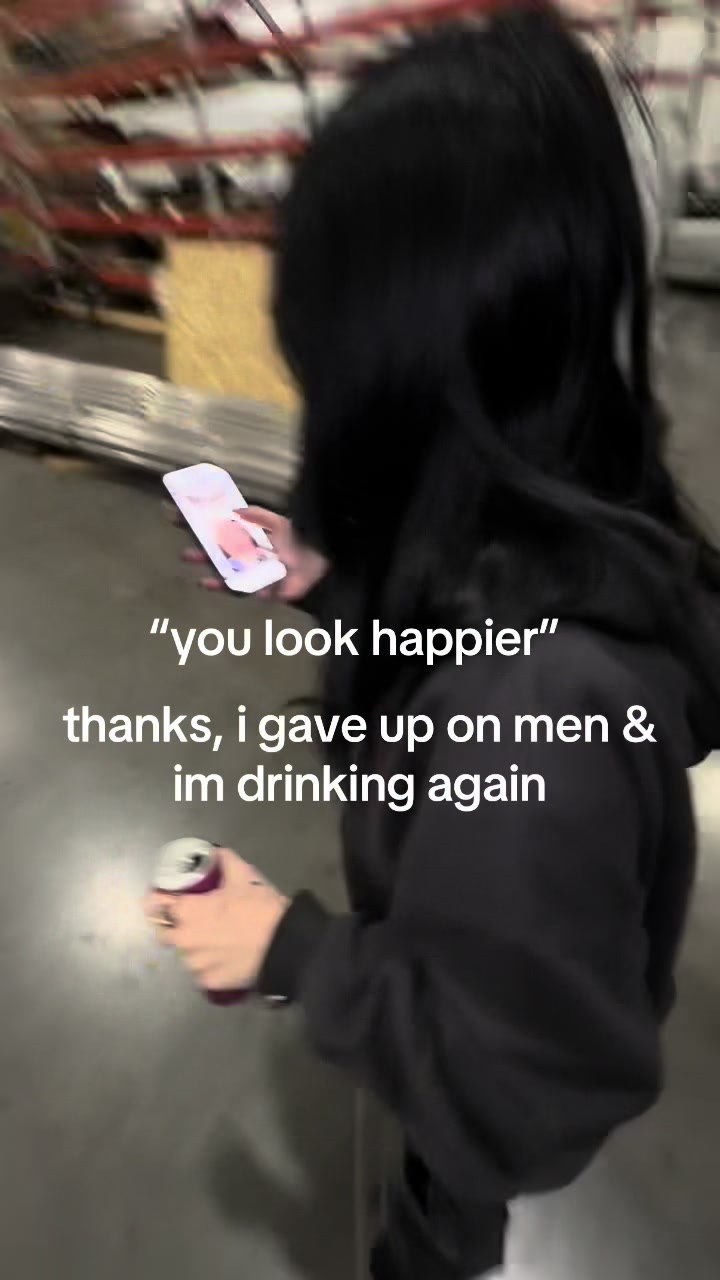 @𝓁𝒾𝒶𝓃𝒶🧟&zwj;♀️