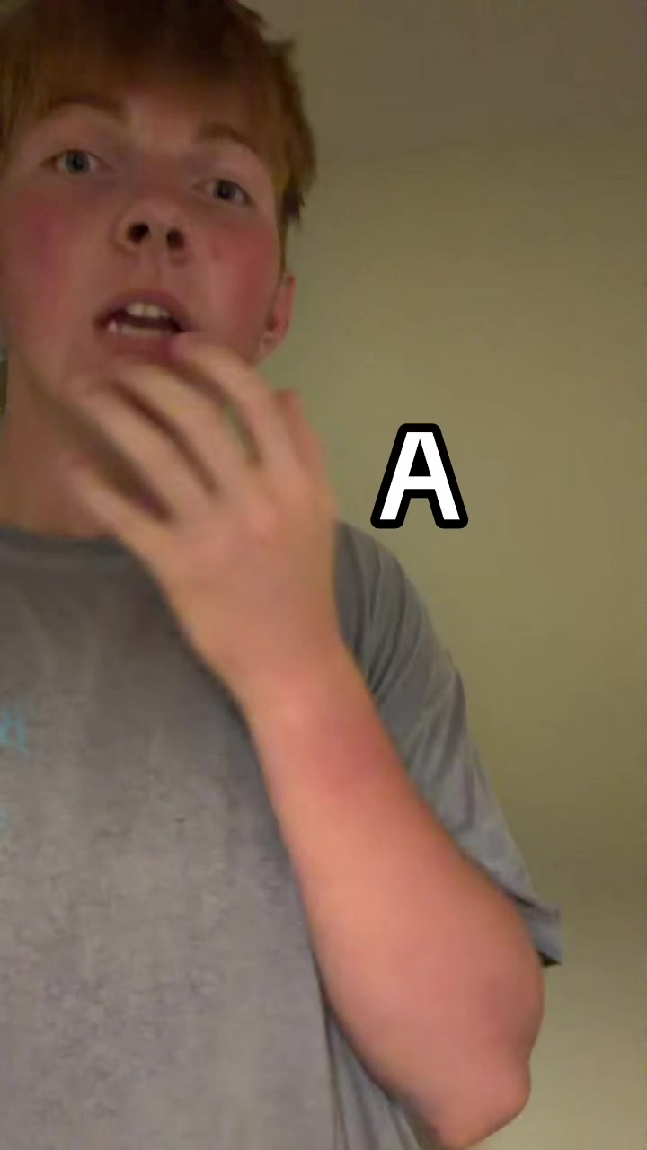 @FreakyAhCousin