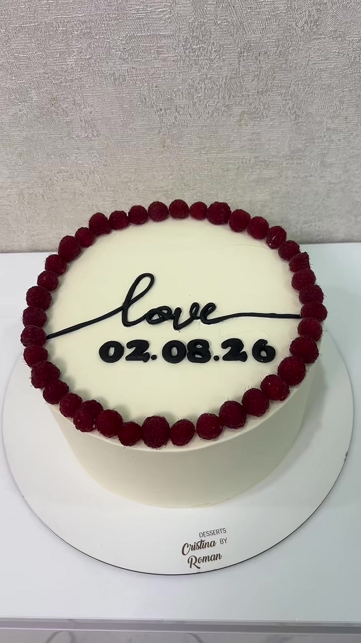 @Desserts by Cristina Roman