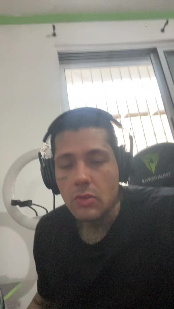 @𝙄&ensp;𝙕&ensp;𝙐&ensp;𝙈&ensp;𝙀&ensp;𝘿 8