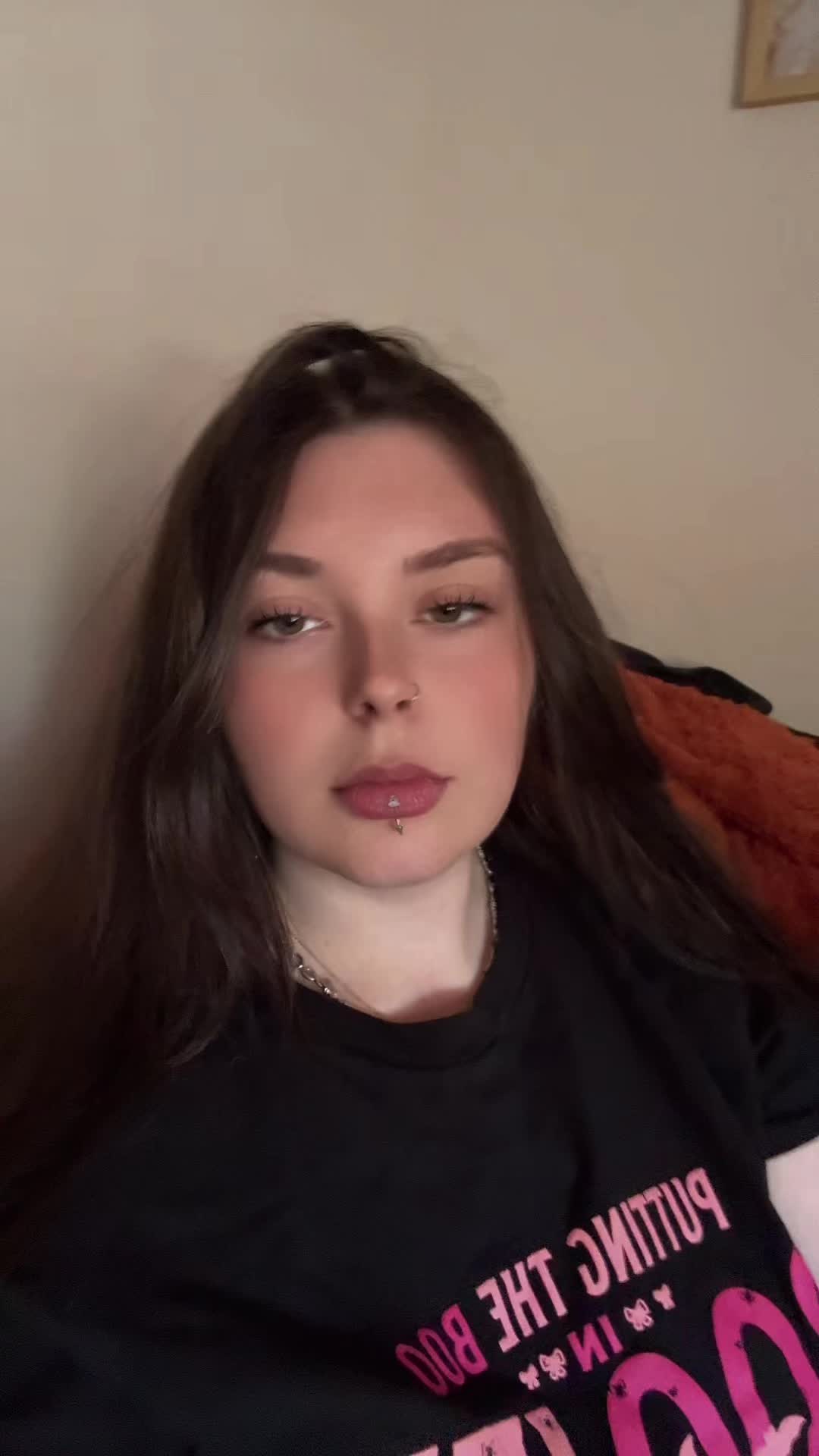 @sadgalsierra