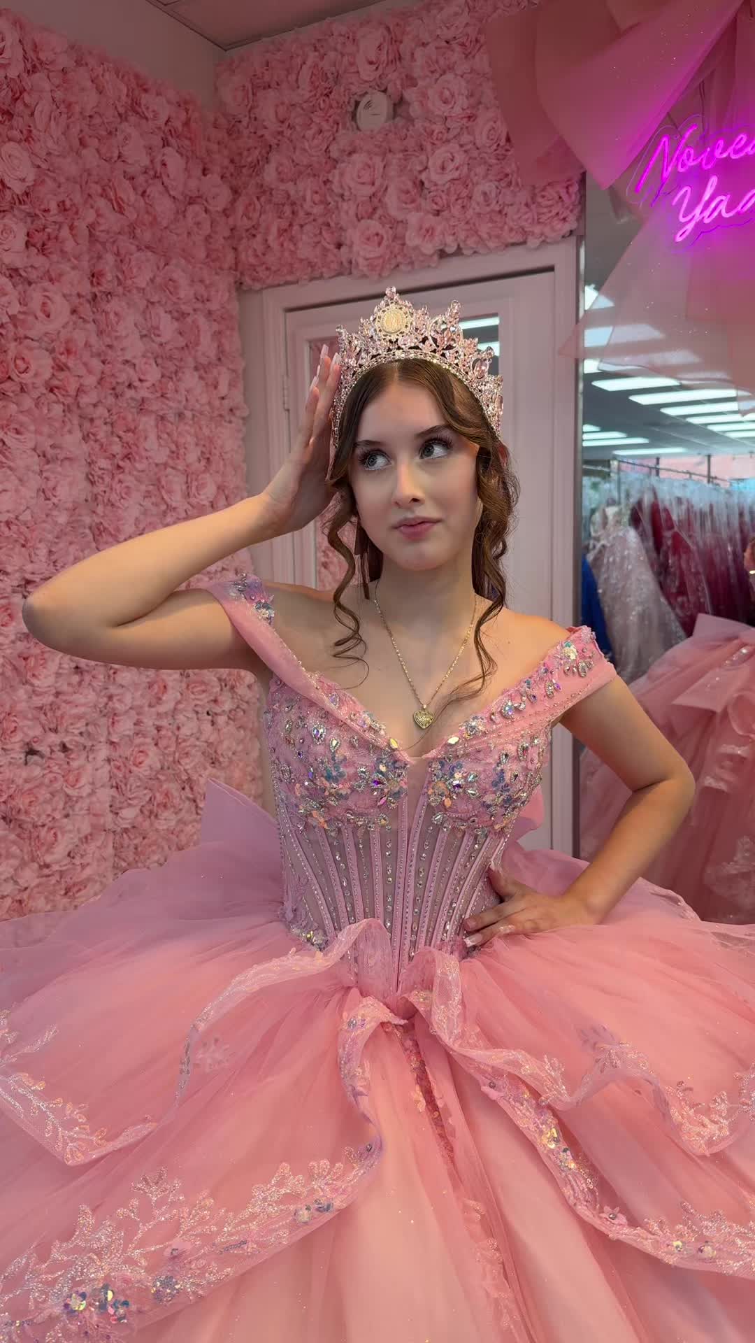 @Novedadesyadira