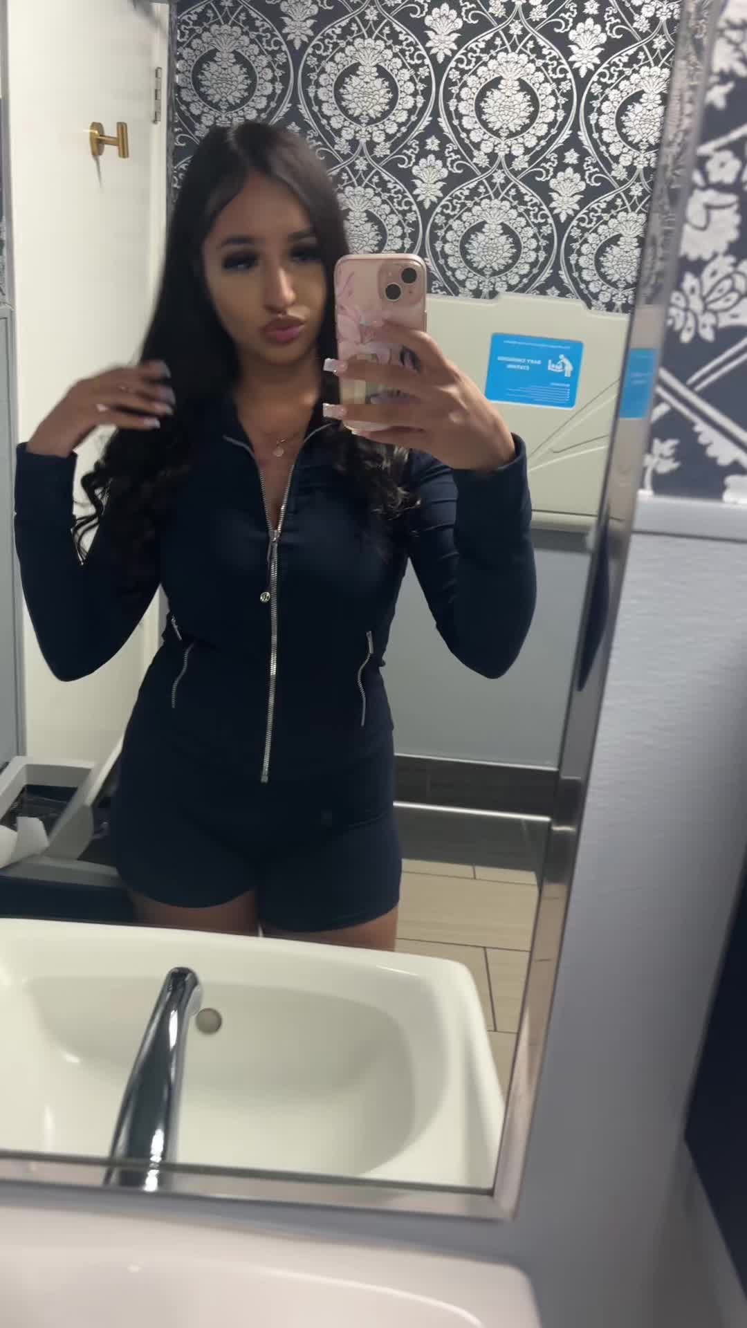 @J โ