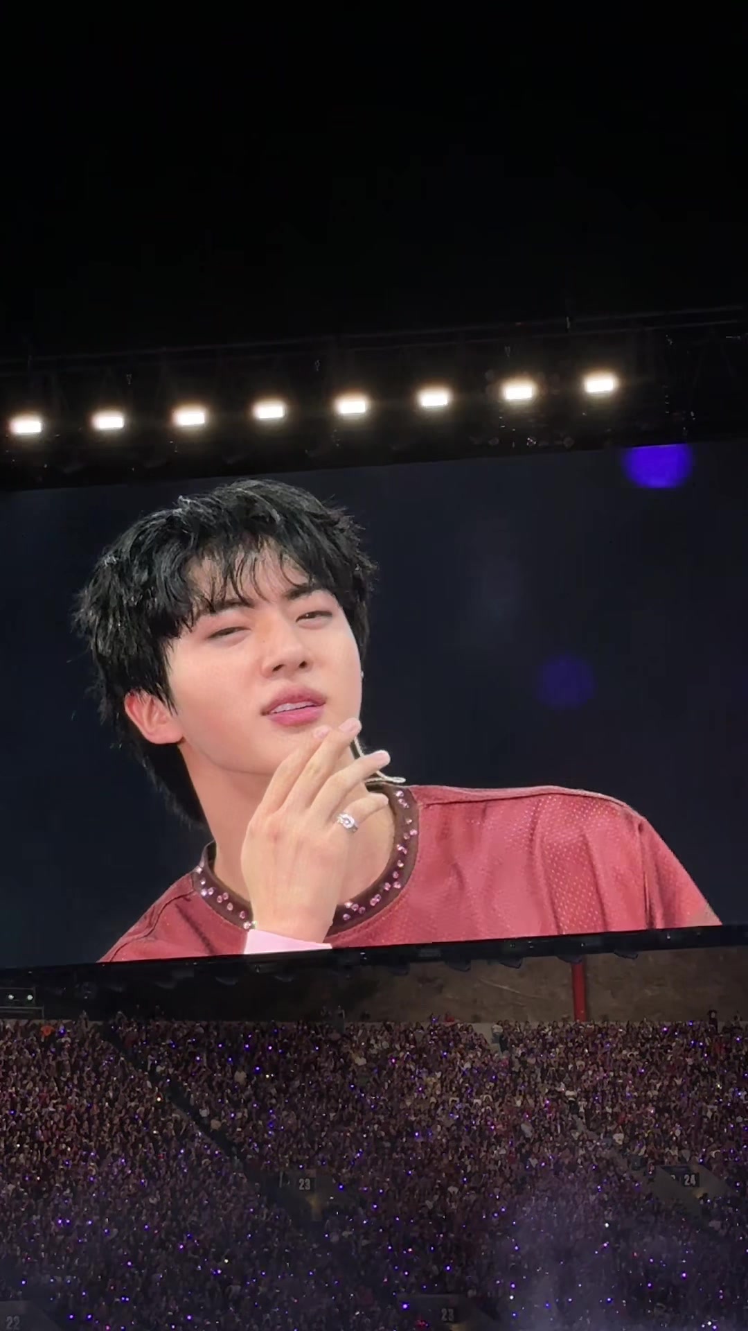 @Anayeli