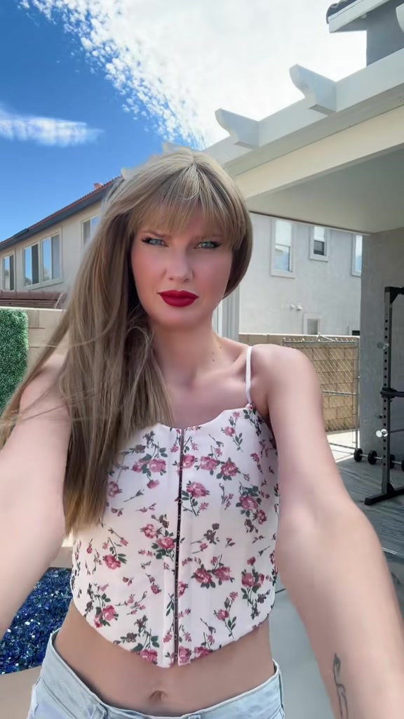 @Just Blondie