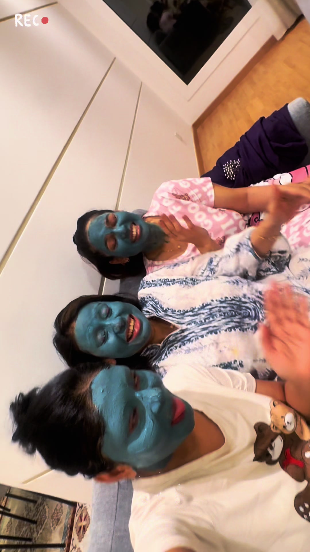 @zebaanikasultann