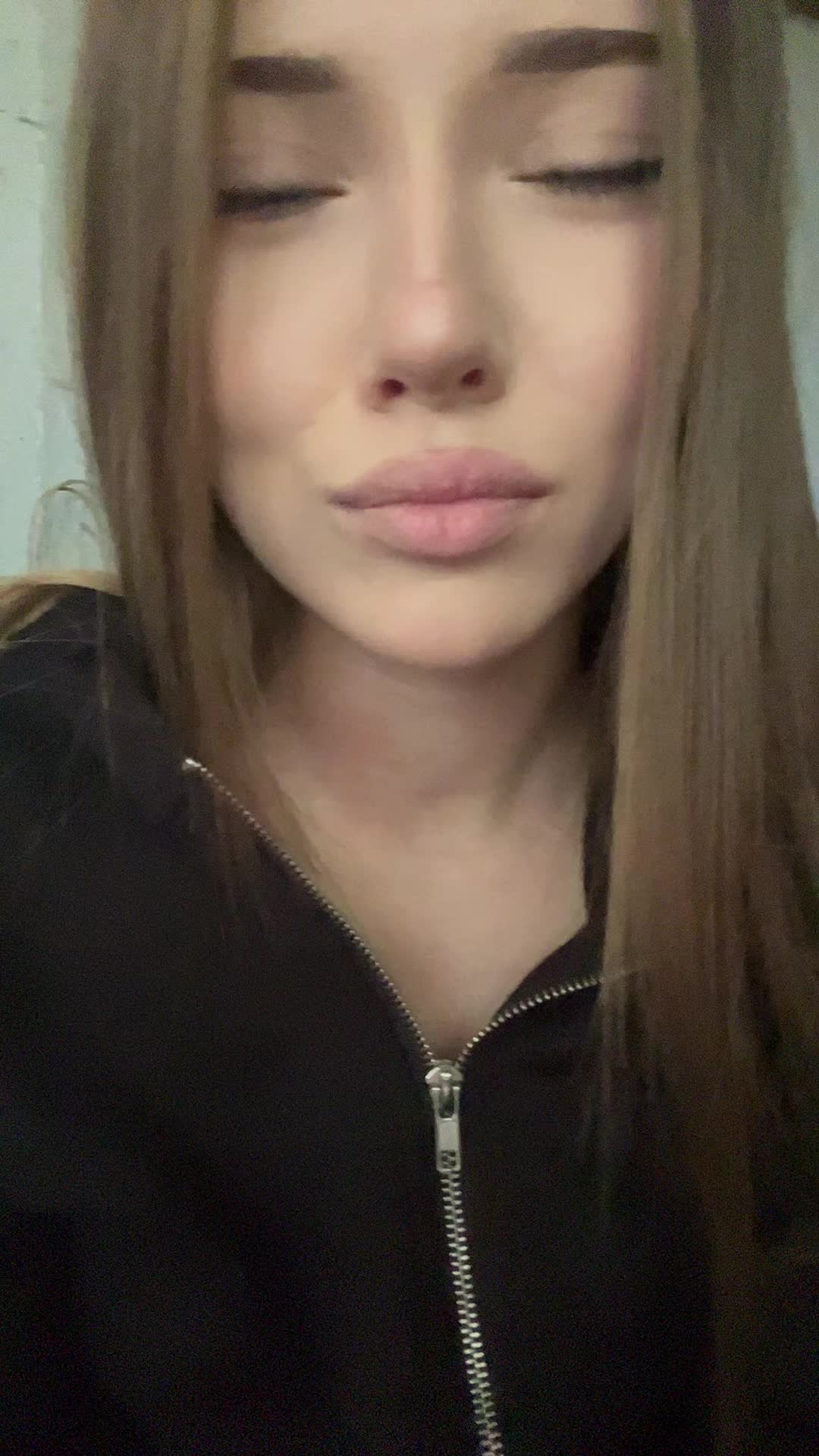 @𝘢𝘳𝘪𝘩𝘩𝘢