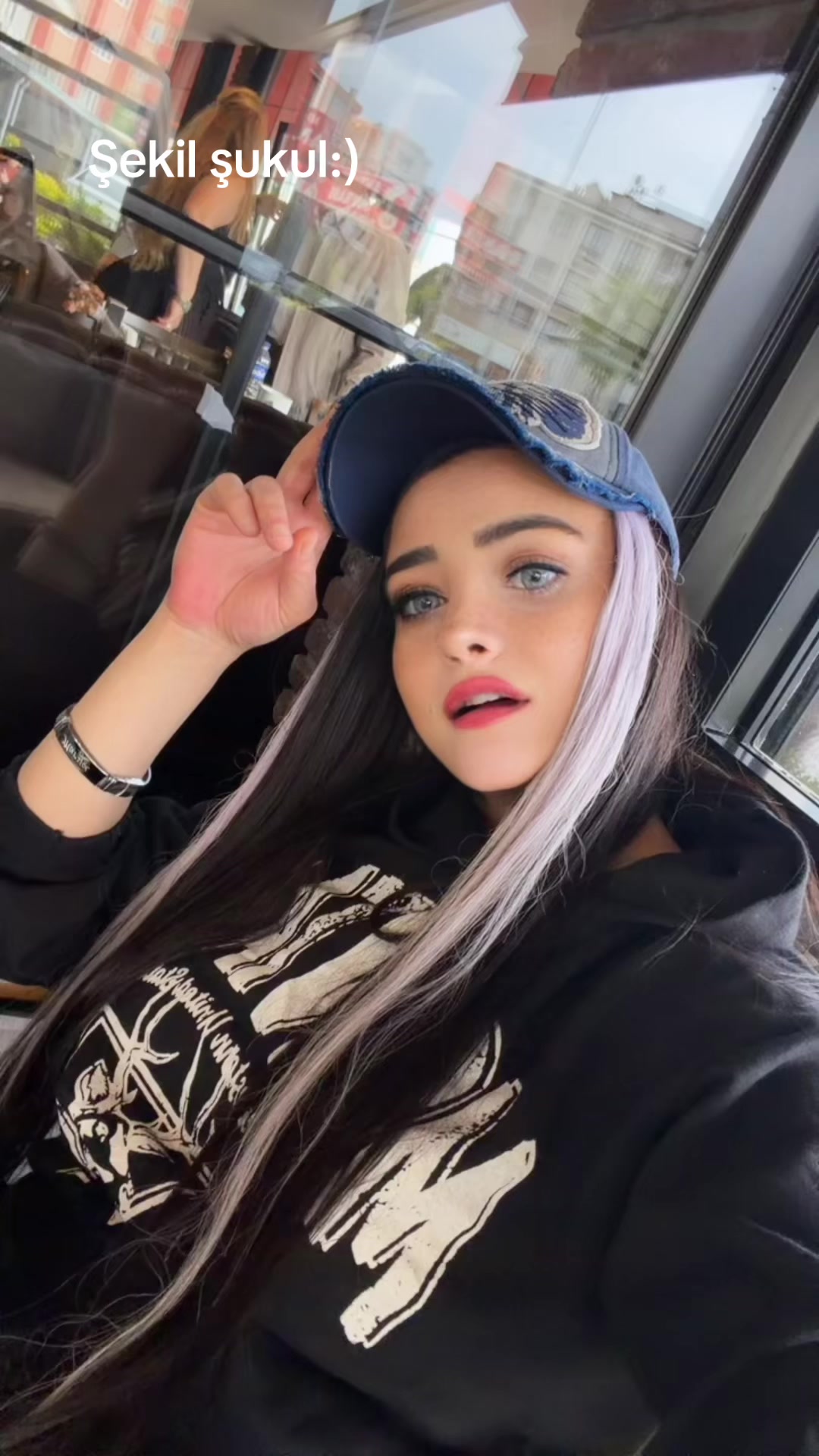 @Marya07🫴🏻☘️ÖyleBiri07🫴🏻☘️
