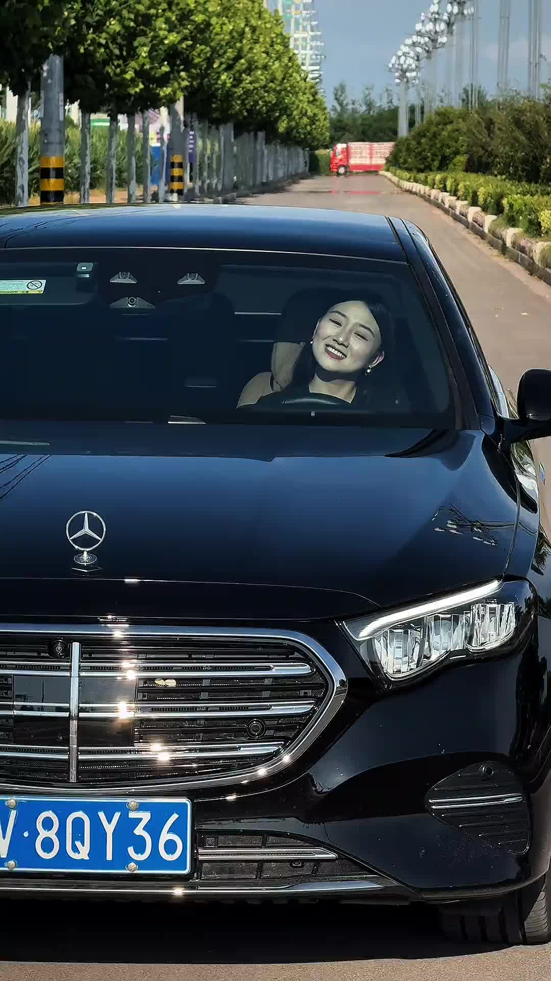 @𝙇𝙀𝙒𝘼𝙉𝙄 𝙅𝙀𝙉𝙉𝙔