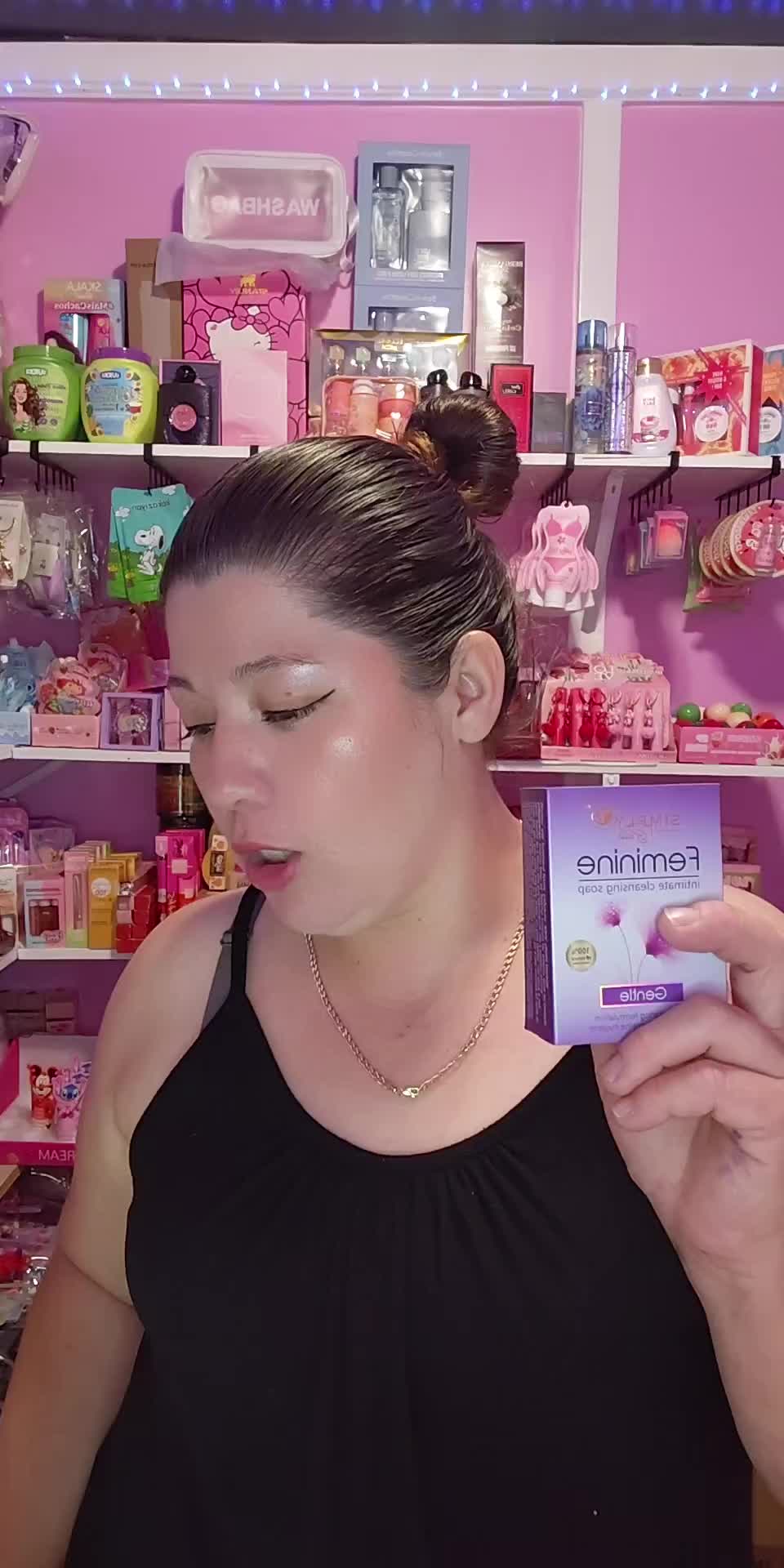 @Kiticosmetics