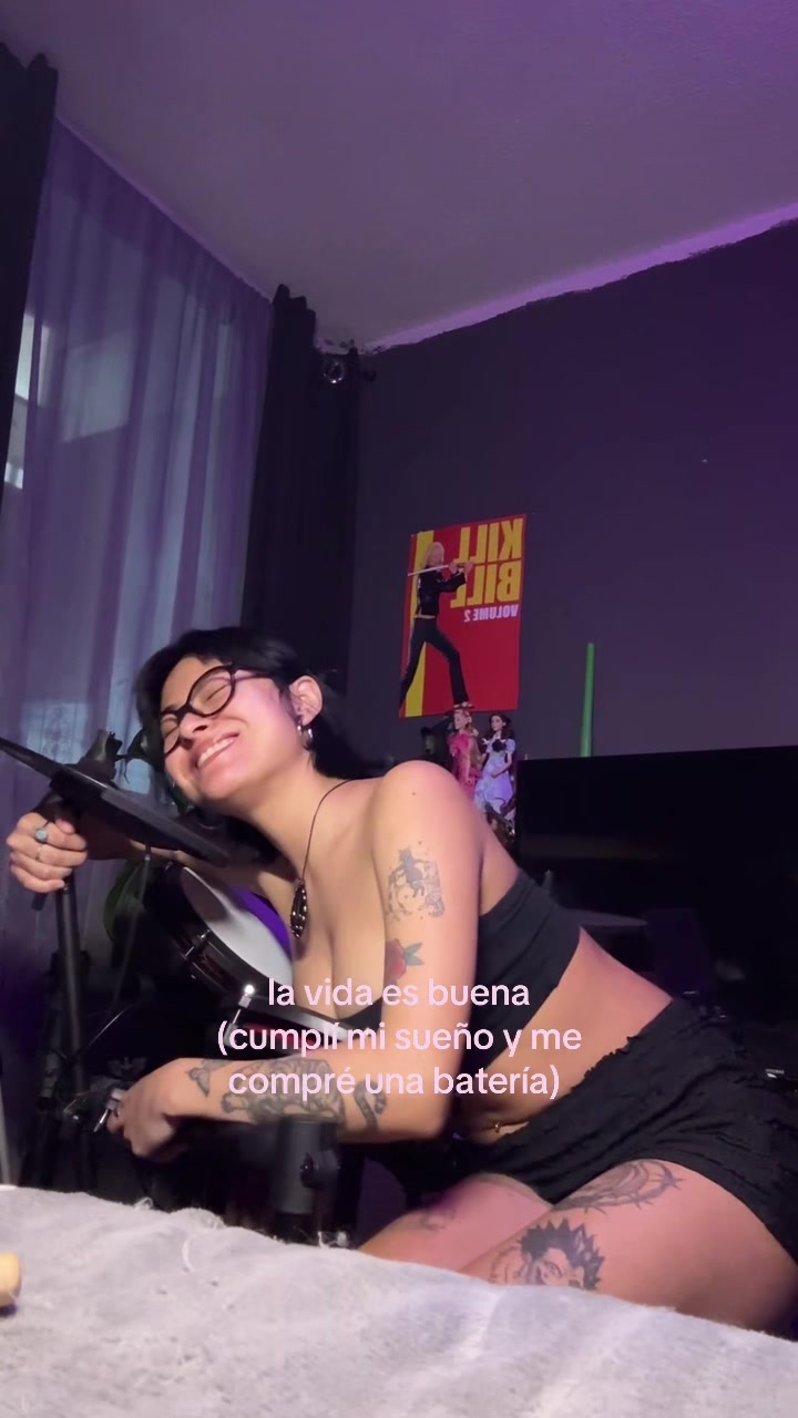 @María Coval