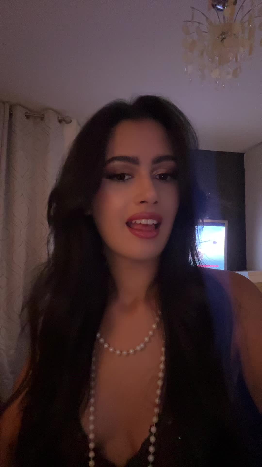 @🦢