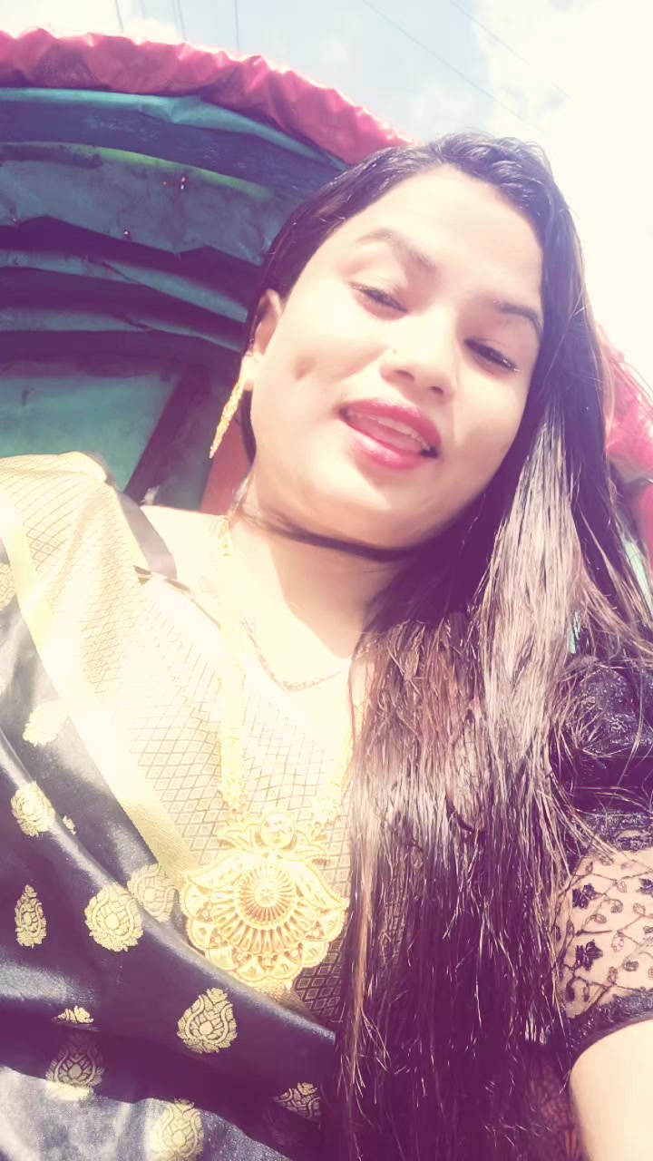 @👗Ratri teyilaros👗