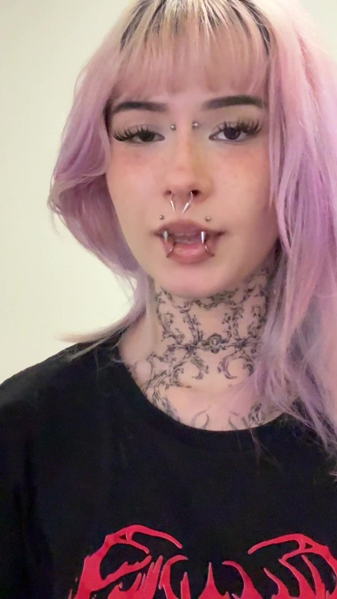 @lu