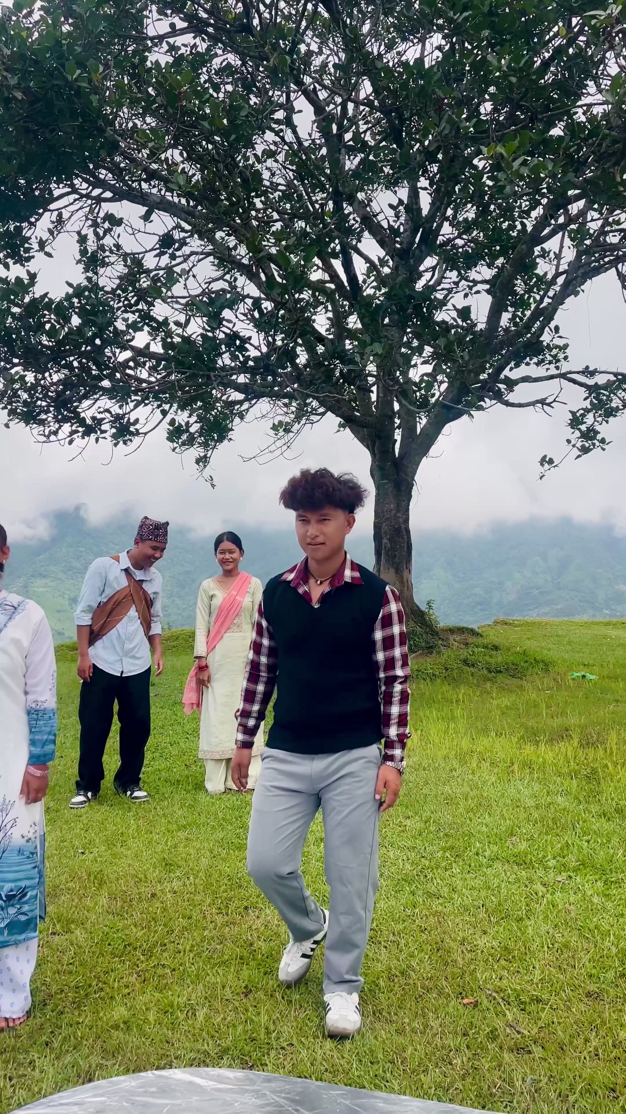 @Kamal bahadur Gurung (Lotus)