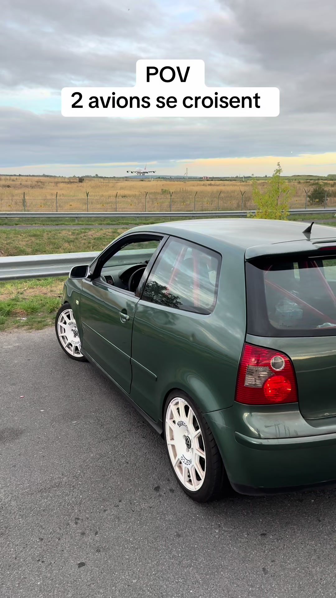 @O_luximport