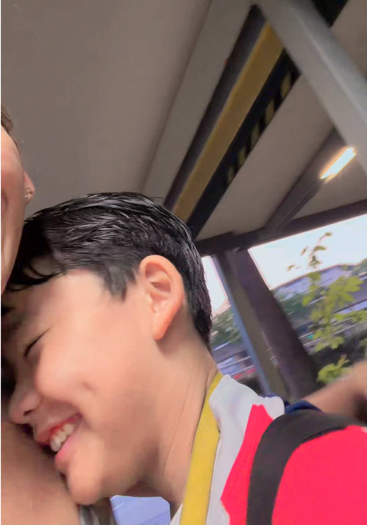 @Schastarz🇸🇬