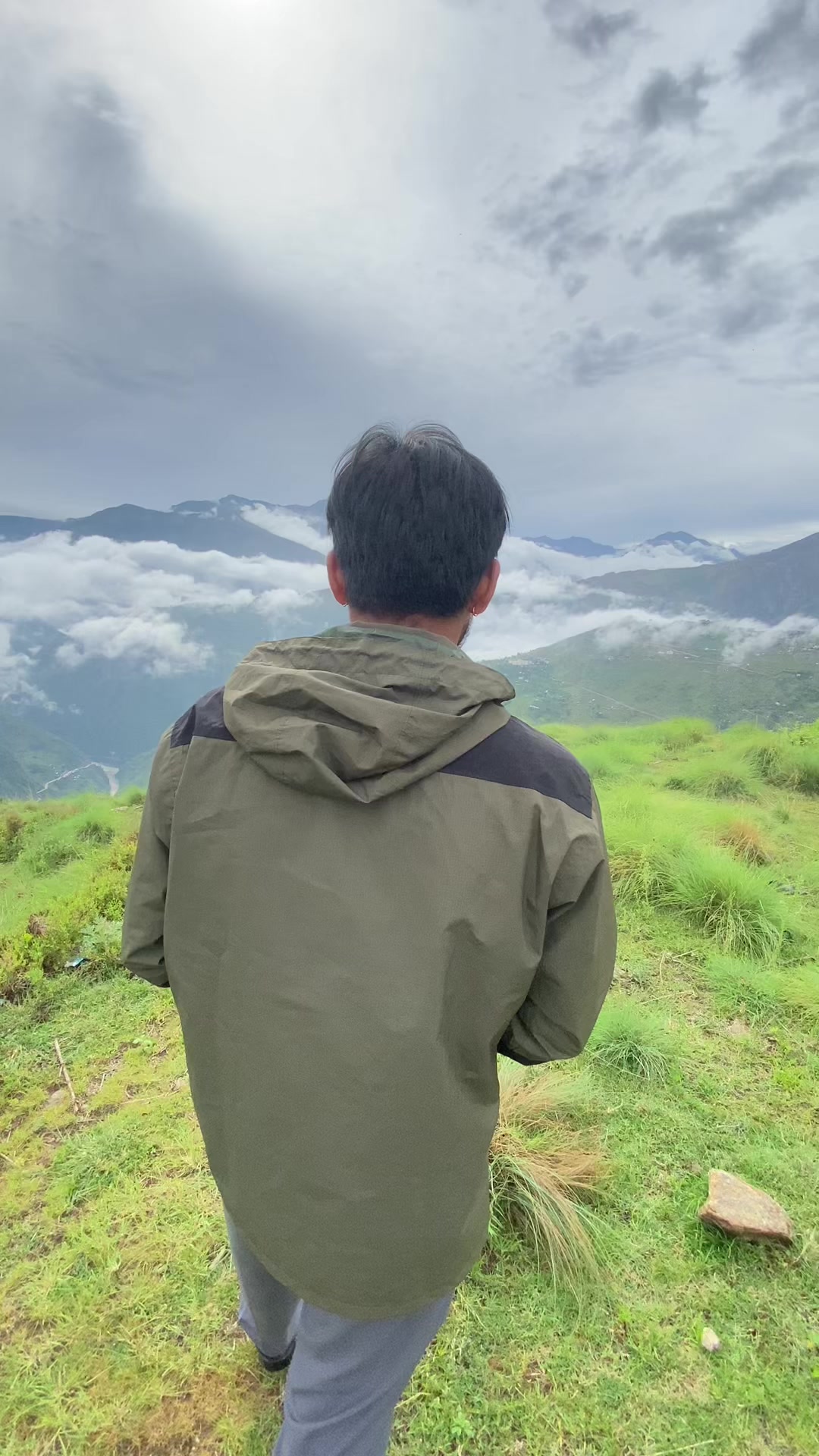 @निराजन बखरिया 