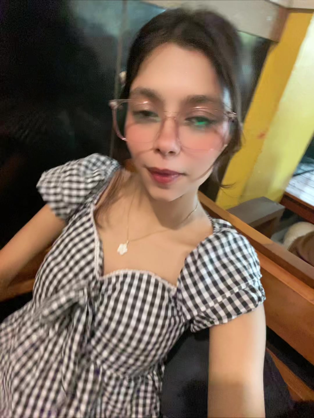 @Abi🧿