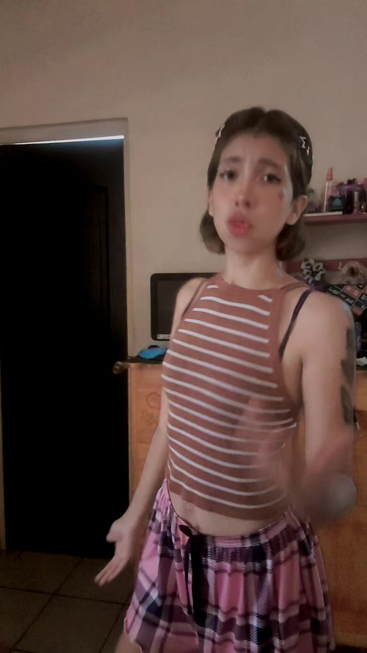 @𝕍𝔸𝕃𝔼ℝ𝕀𝔸🍒