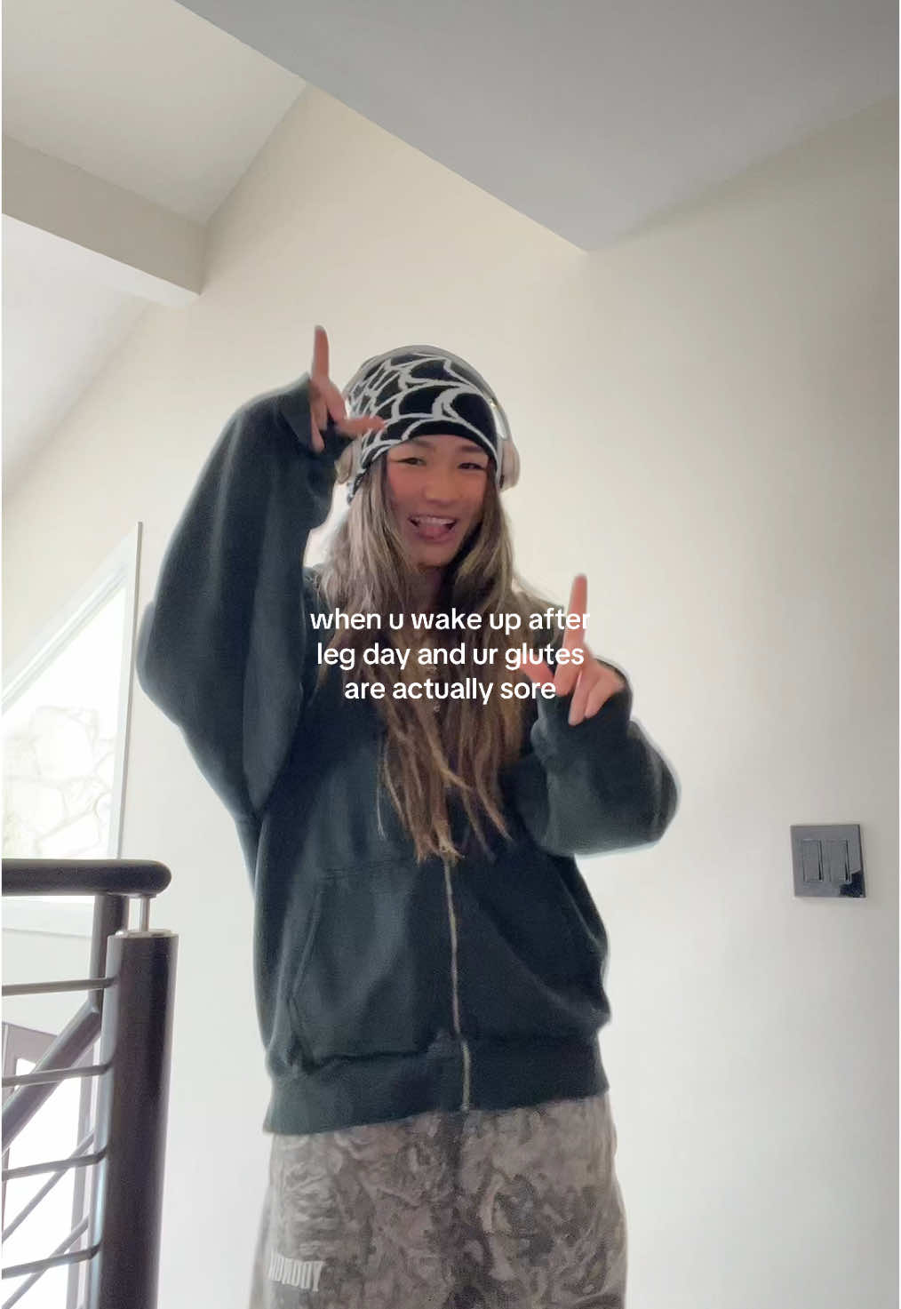@nicole