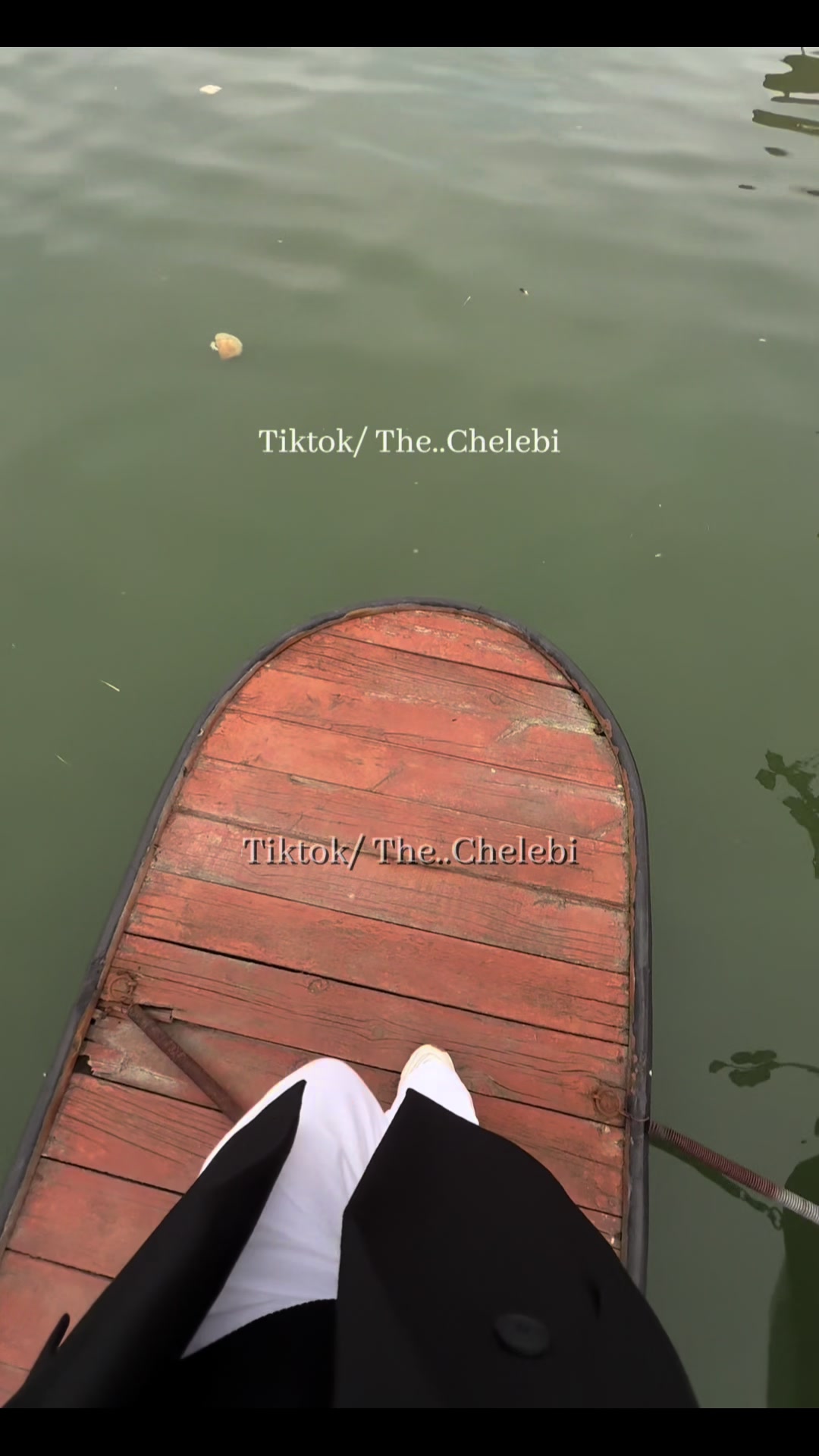 @𝚃𝚑𝚎..𝙲𝚑𝚎𝚕𝚎𝚋𝚒