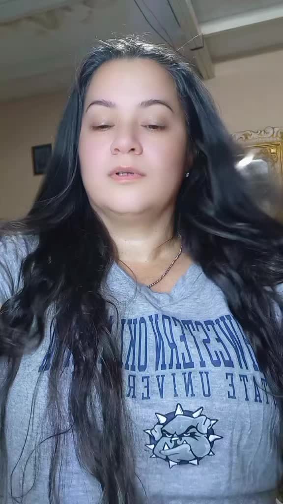 @Alejandra 💜