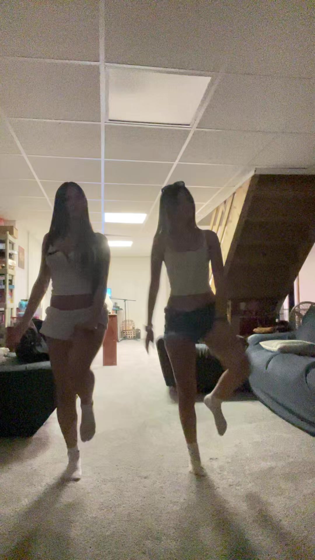 @Tzofia