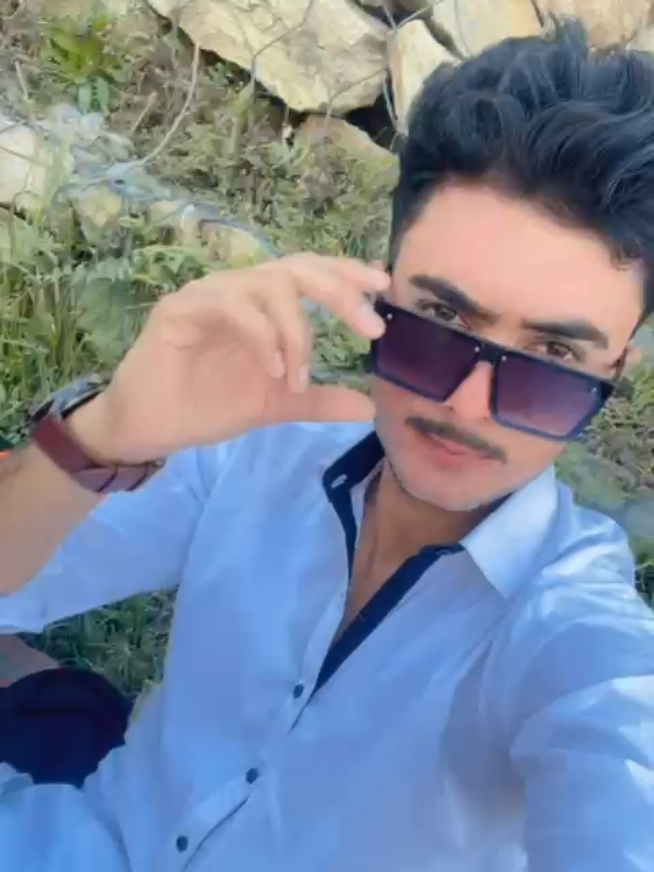 @👑 NIK MUHAMMAD 👑
