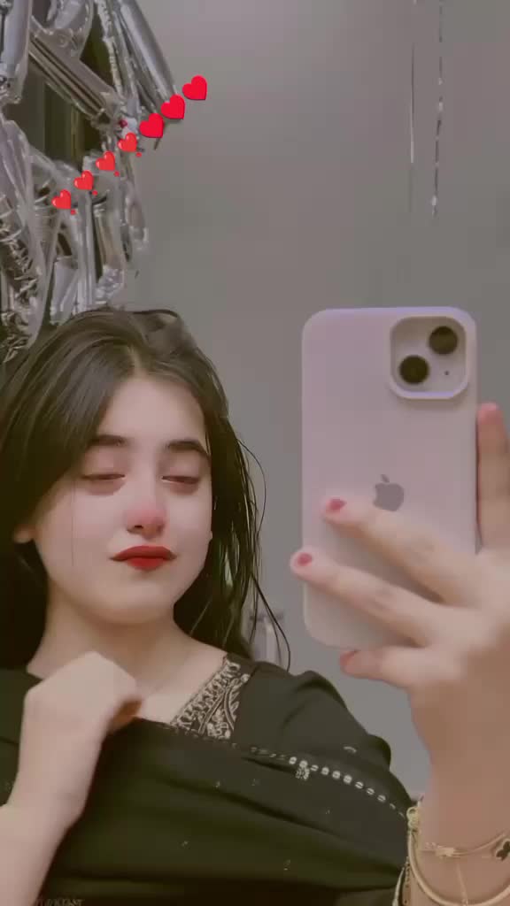 @RAJA ❤️🩹 Ki. RANi 👰🫅