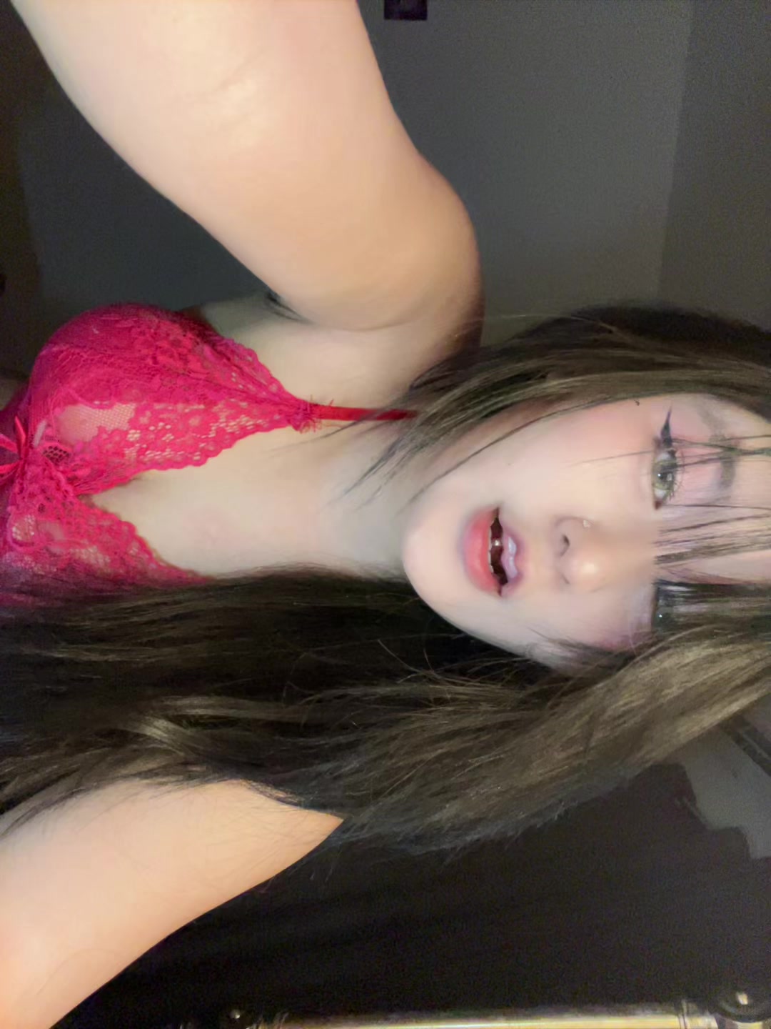 @KATIE(800.0k)💋
