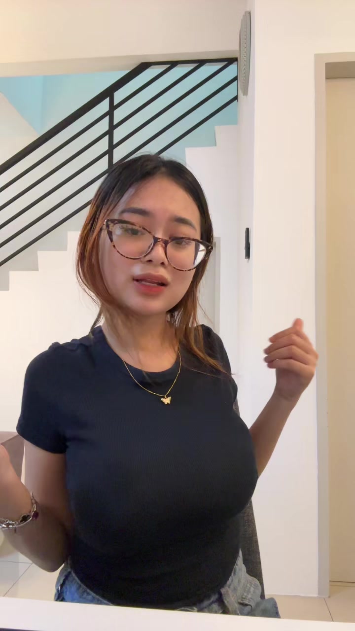 @luv_elleyyyyy