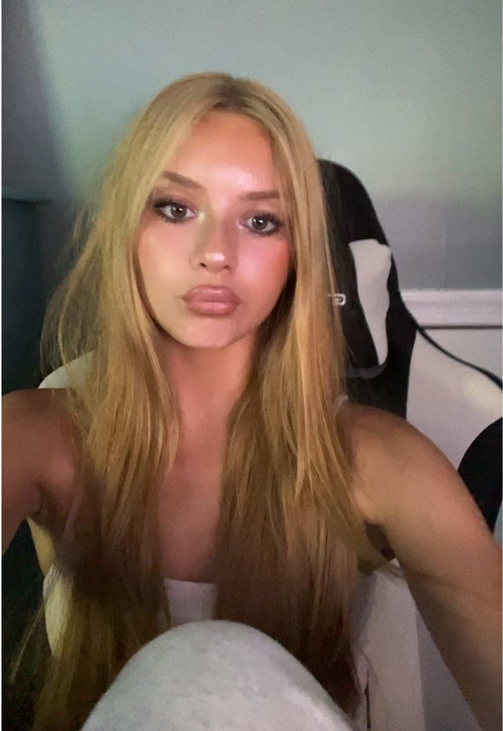 @sydneyFaith