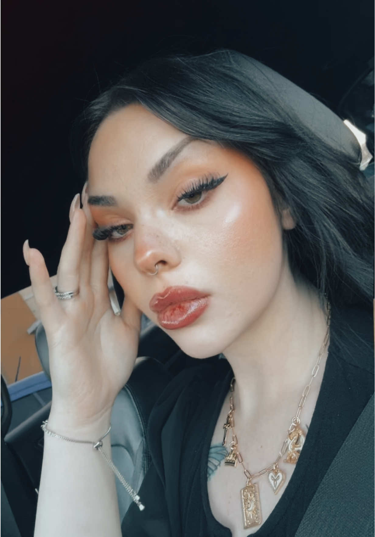@BookedAndUnwell