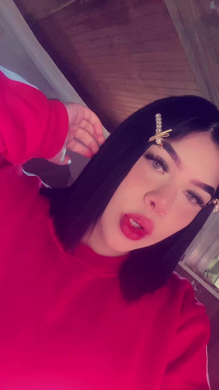 @𝓓𝓪𝓷𝓲𝓲 𝓻𝓸𝓾𝓼𝓼𝓮.👸🏻