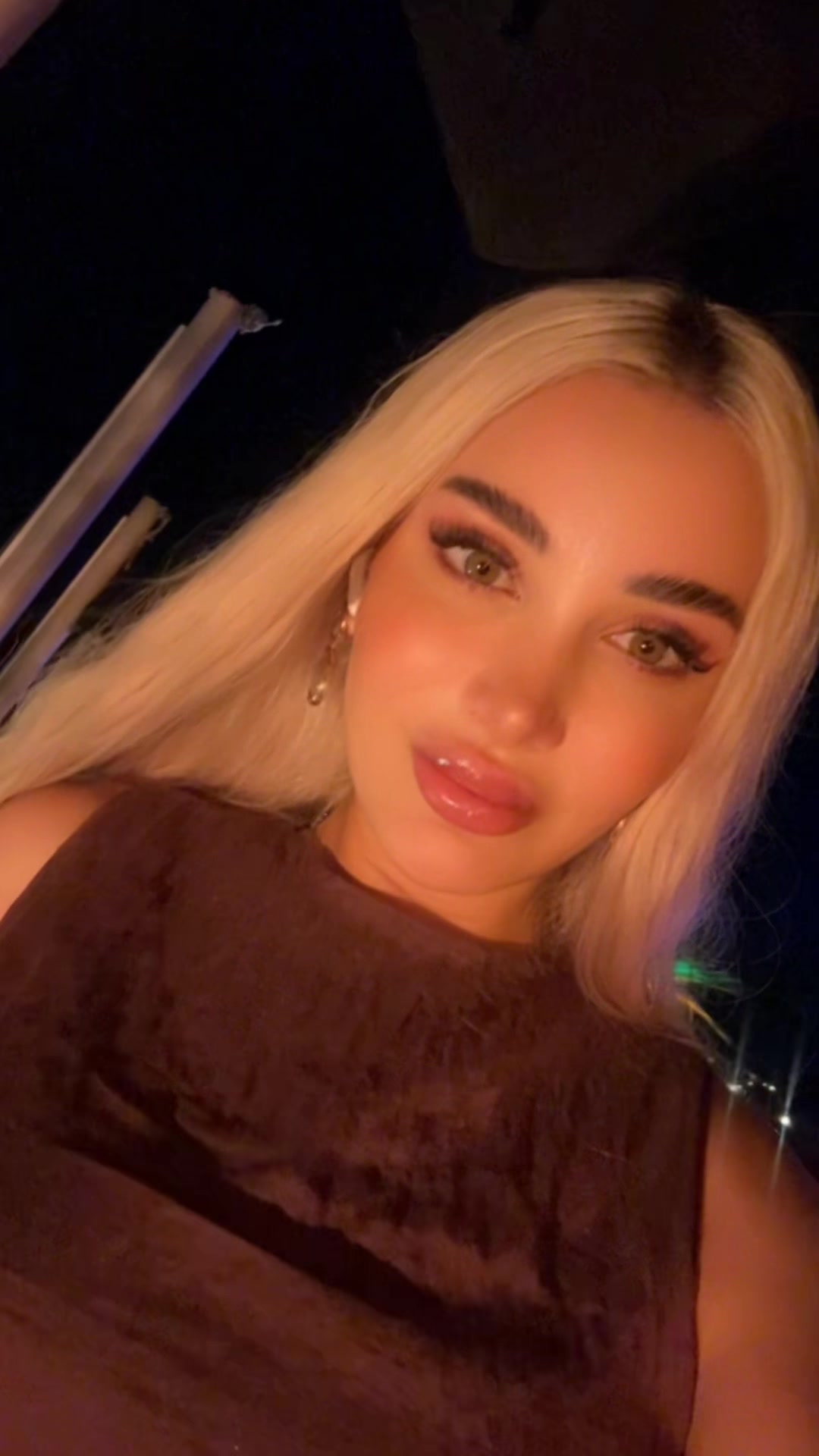 @Sari
