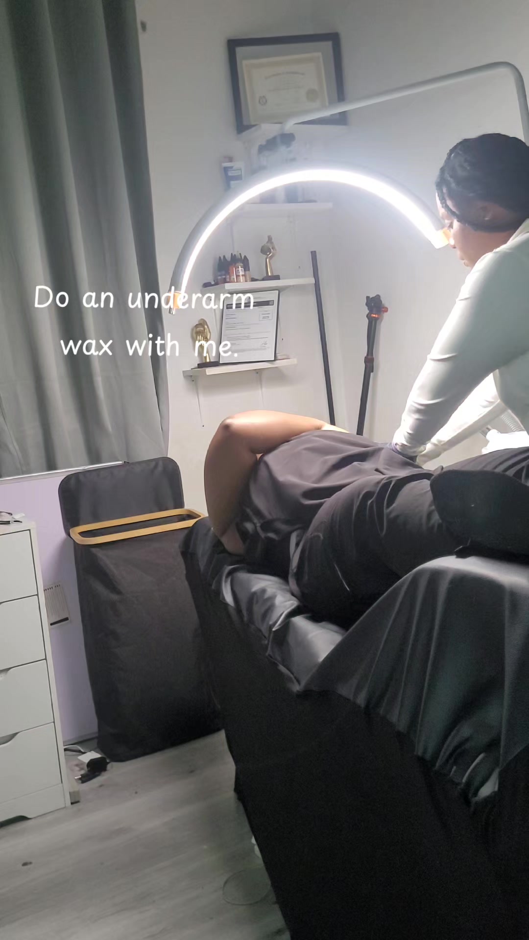 @Nkd Sknz Esthetics