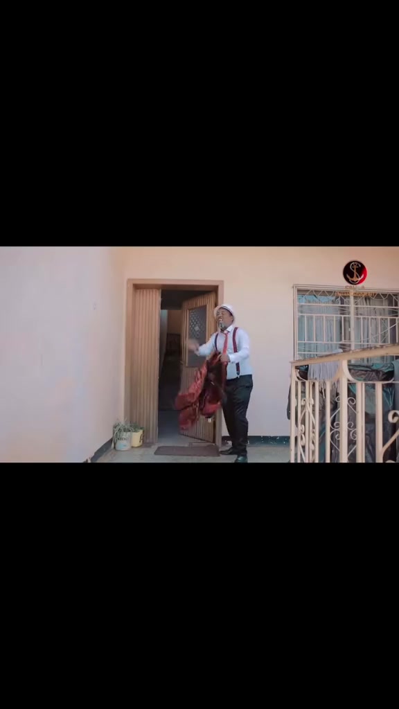 @Simon😍🇪🇷&yen;_~yoley