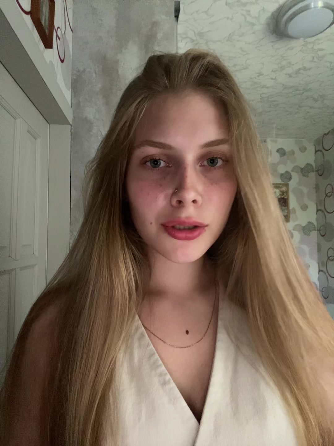 @eve_llinxx