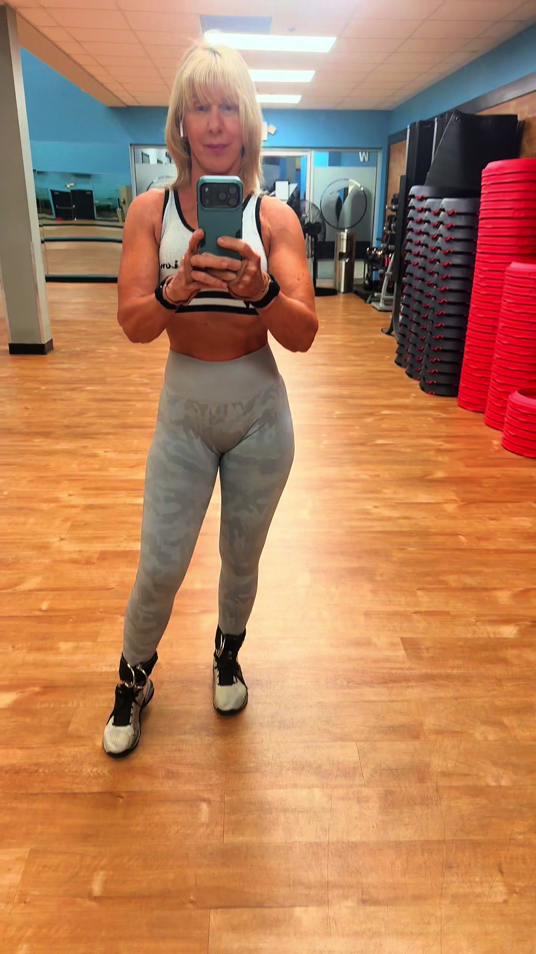 @Workout chickie 🐣🐣 only 1
