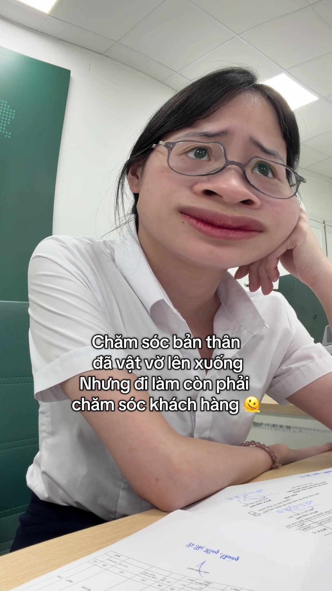 @Làm gì giờ này chưa về?