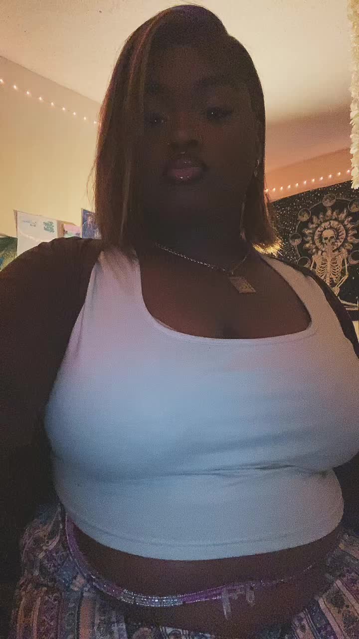 @Mj