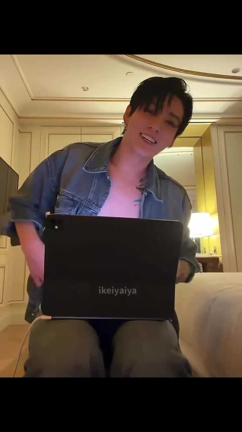 @ikeiyaiya