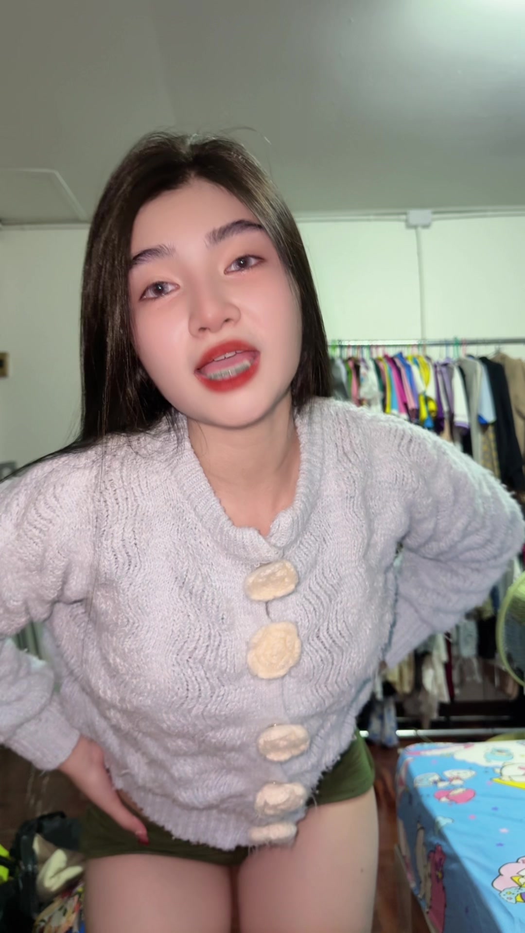 @ชื่ออุ้ม แต่เพื่อนเรียกอีสวยยย