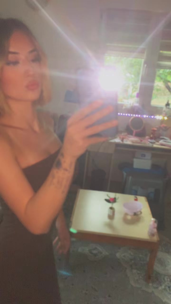 @🛩️